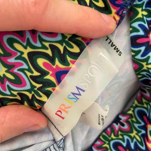 Prismsport Pattern Workout Tank - Picture 6 of 6